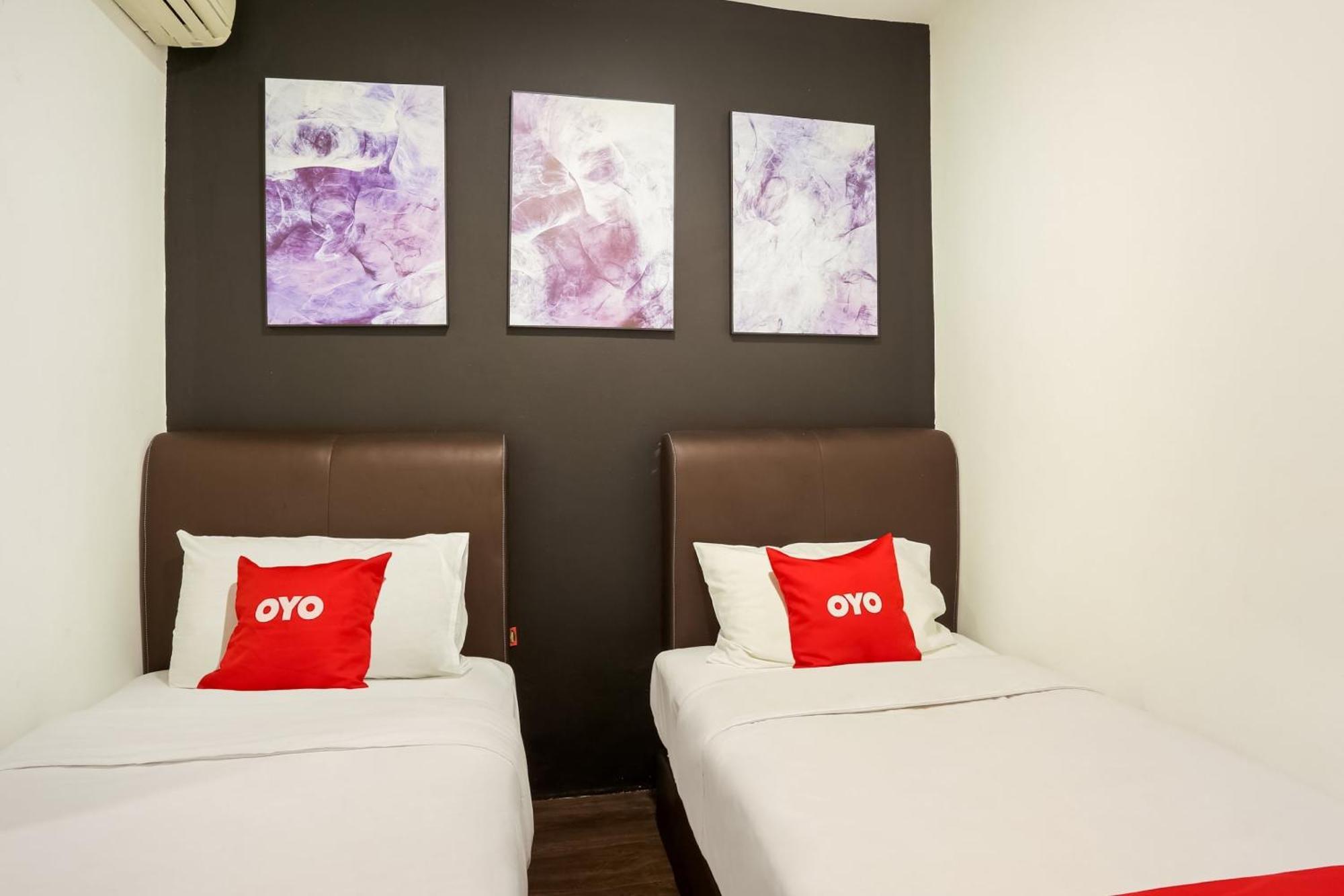 Oyo 90460 Hotel Kl2F Rest & Go Shah Alam Bagian luar foto