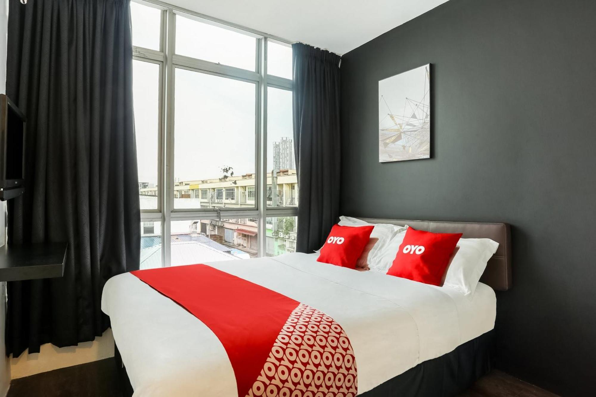 Oyo 90460 Hotel Kl2F Rest & Go Shah Alam Bagian luar foto