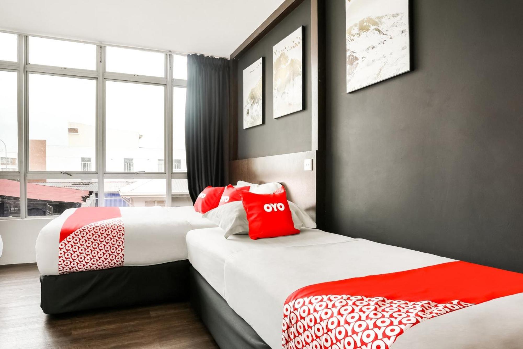 Oyo 90460 Hotel Kl2F Rest & Go Shah Alam Bagian luar foto