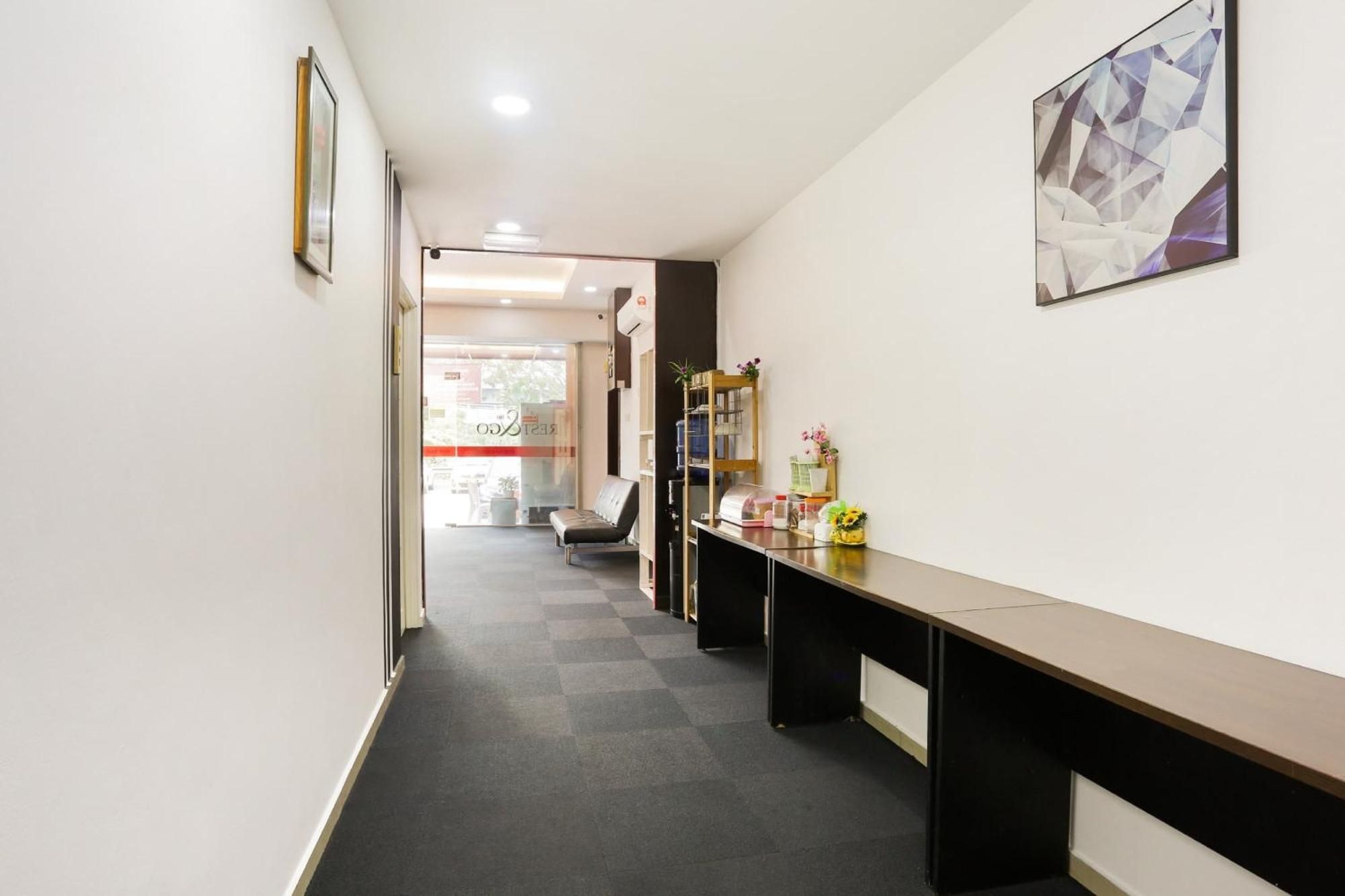 Oyo 90460 Hotel Kl2F Rest & Go Shah Alam Bagian luar foto
